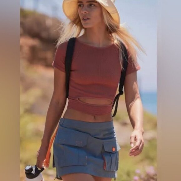 NWOT Free People FP movement Cut It Out Short Sleeve Top - Picture 1 of 4